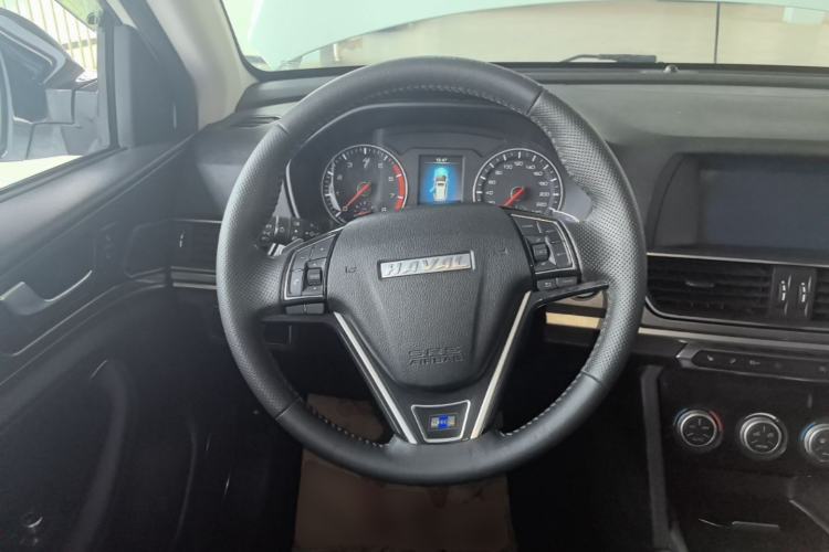Used Haval H6 2018 Blue Label Sport Edition 1.5T Automatic Two-Wheel Drive Elite Model Steering Wheel