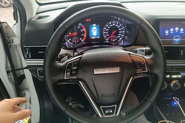 Used Haval H6 2018 Sport Edition 1.5T Automatic Two-Wheel Drive Elite Model China V Standard Steering Wheel