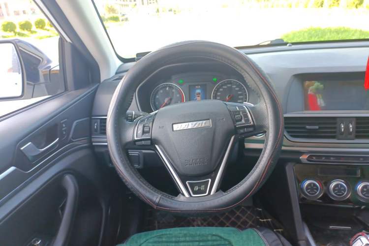 Used Haval H6 2018 Sport Edition 1.5T Automatic Two-Wheel Drive Elite Model China V Standard Steering Wheel