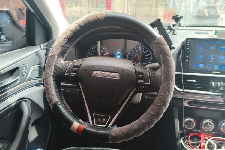Used Haval H6 2018 Red-Label Sport Version 1.5T Manual Two-Wheel Drive Elite Model Steering Wheel