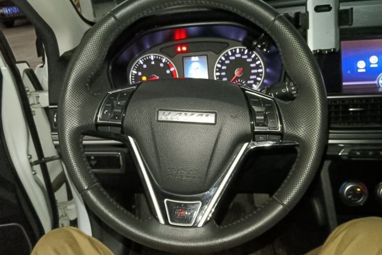 Used Haval H6 2018 Red-Label Sport Version 1.5T Manual Two-Wheel Drive Elite Model Steering Wheel