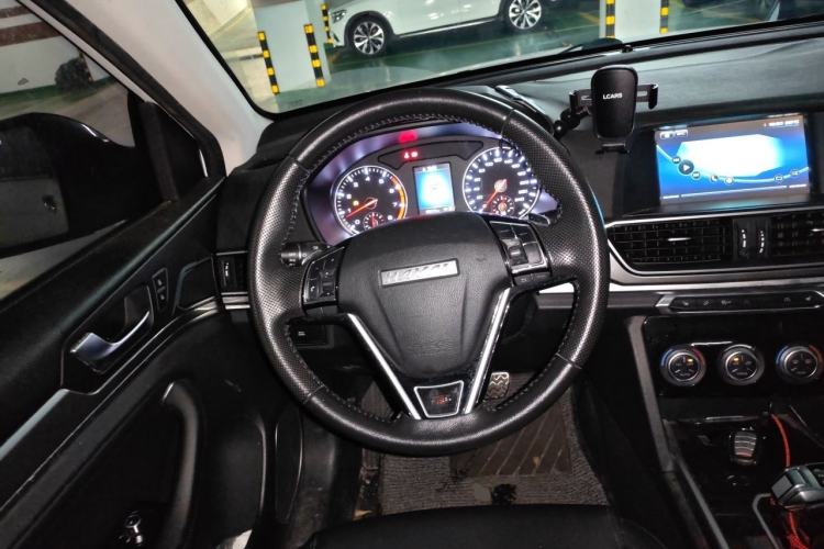 Used Haval H6 2018 Red-Label Sport Edition 1.5T Automatic Two-Wheel Drive Elite Model Steering Wheel