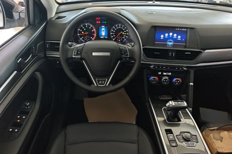Used Haval H6 2018 Sport Edition 1.5T Automatic Two-Wheel Drive Elite Model China V Standard Steering Wheel