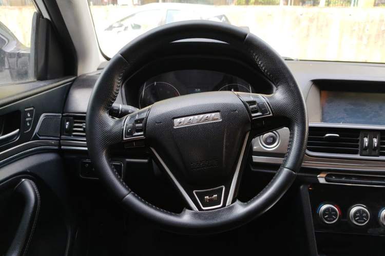 Used Haval H6 2018 Red-Label Sport Edition 1.5T Automatic Two-Wheel Drive Elite Model Steering Wheel