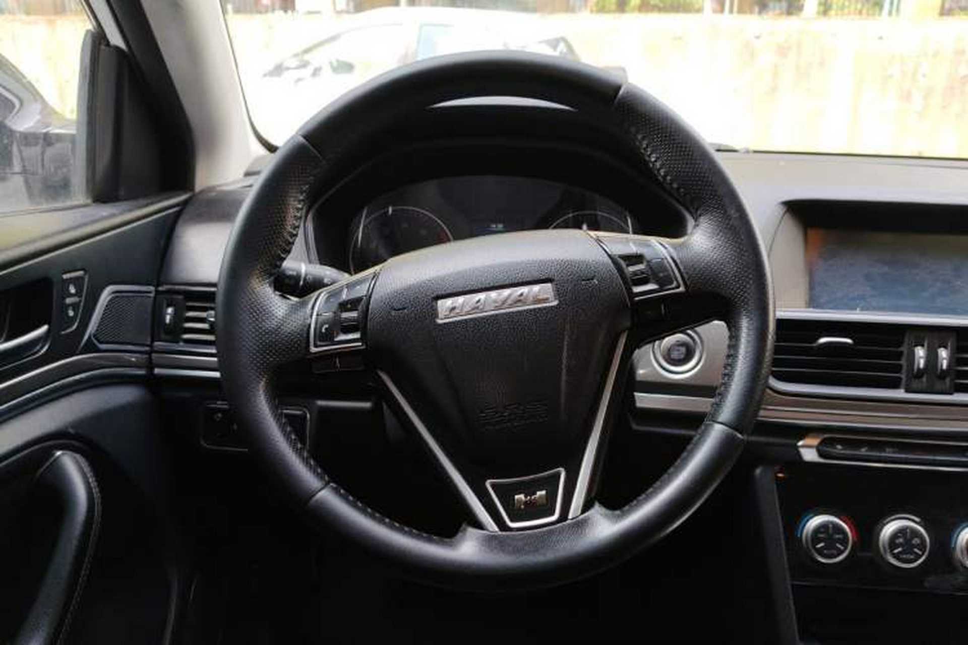 Used Haval H6 2018 Red-Label Sport Edition 1.5T Automatic Two-Wheel Drive Elite Model Steering Wheel
