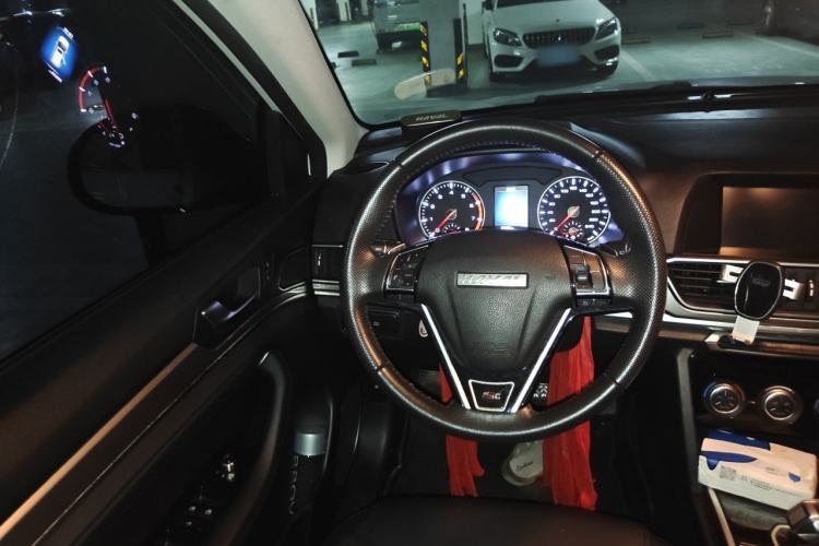 Used Haval H6 2018 Red-Label Sport Edition 1.5T Automatic Two-Wheel Drive Elite Model Steering Wheel