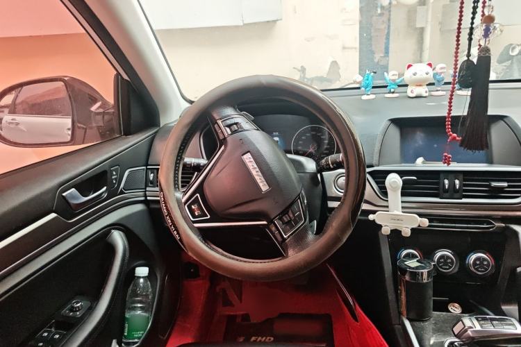 Used Haval H6 2018 Red-Label Sport Edition 1.5T Automatic Two-Wheel Drive Prestige Model Steering Wheel