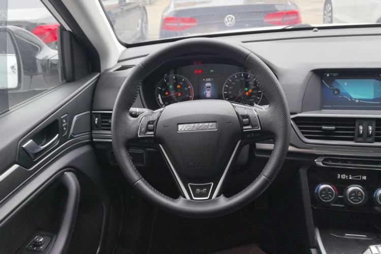 Used Haval H6 2018 Red-Label Sport Edition 1.5T Automatic Two-Wheel Drive Elite Model Steering Wheel