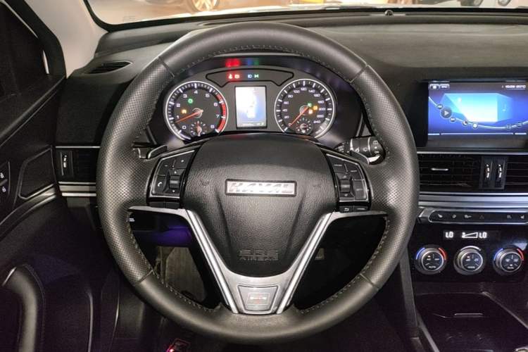 Used Haval H6 2018 Red-Label Sport Edition 1.5T Automatic Two-Wheel Drive Elite Model Steering Wheel