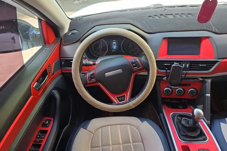 Used Haval H6 2018 Blue Label Sport Edition 1.5T Manual Two-Wheel Drive Elite Model Steering Wheel