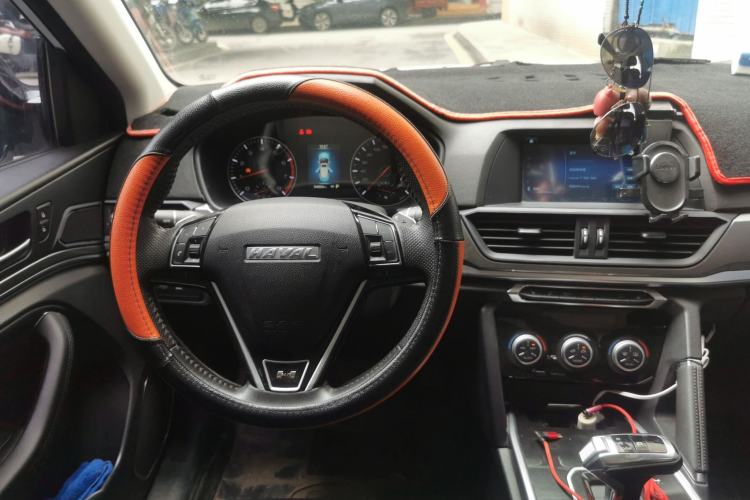 Used Haval H6 2018 Red-Label Sport Edition 1.5T Automatic Two-Wheel Drive Elite Model Steering Wheel