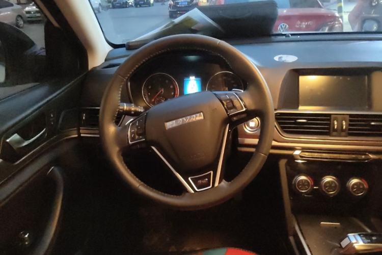 Used Haval H6 2018 Red-Label Sport Edition 1.5T Automatic Two-Wheel Drive Elite Model Steering Wheel