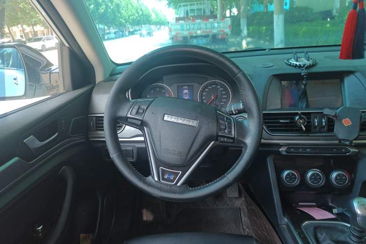 Used Haval H6 2018 Blue Label Sport Edition 1.5T Manual Two-Wheel Drive Elite Model Steering Wheel
