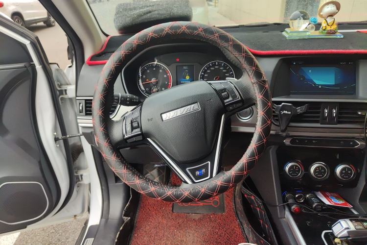 Used Haval H6 2018 Blue Label Sport Edition 1.5T Automatic Two-Wheel Drive Elite Model Steering Wheel