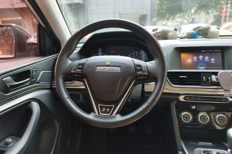 Used Haval H6 2018 Sport Edition 1.5T Manual Two-Wheel Drive Elite Model China V Standard Steering Wheel