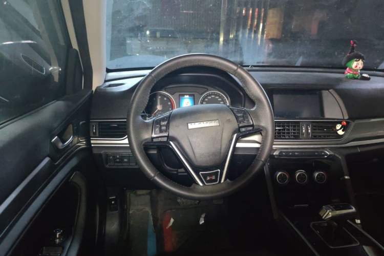 Used Haval H6 2018 Red-Label Sport Edition 1.5T Automatic Two-Wheel Drive Elite Model Steering Wheel