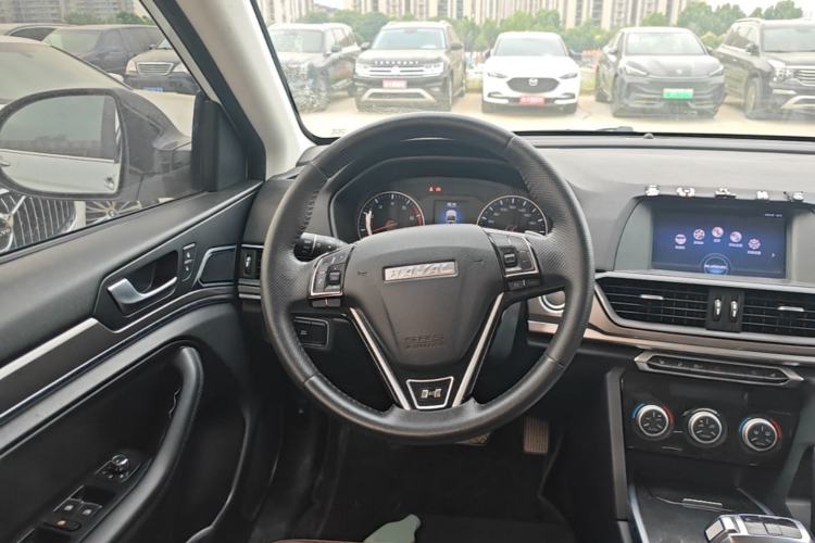 Used Haval H6 2018 Blue Label Sport Edition 1.5T Automatic Two-Wheel Drive Elite Model Steering Wheel