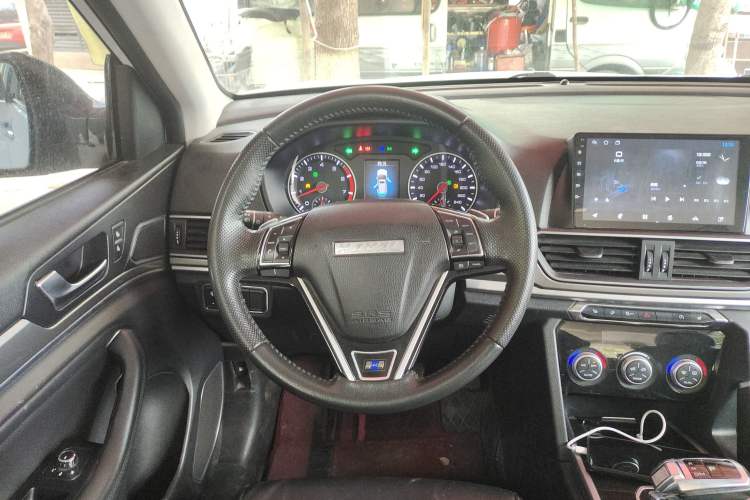 Used Haval H6 2018 Blue Label Sport Edition 1.5T Automatic Two-Wheel Drive Elite Model Steering Wheel