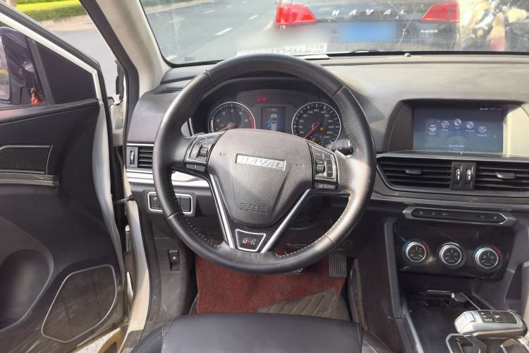 Used Haval H6 2018 Sport Edition 1.5T Automatic Two-Wheel Drive Elite Model China V Standard Steering Wheel