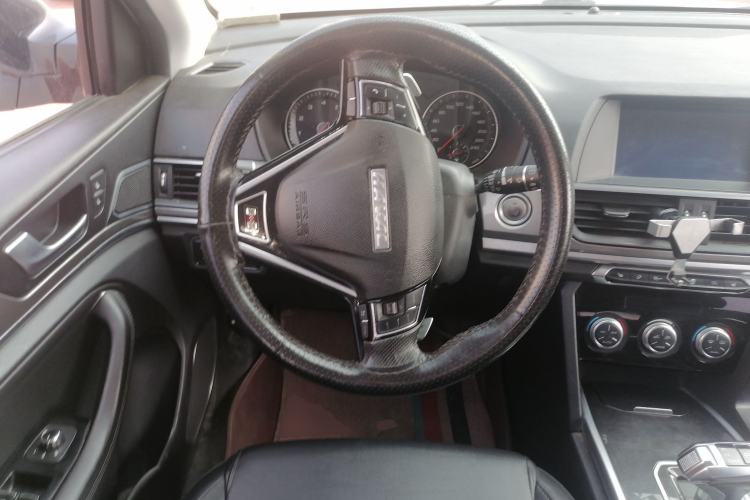 Used Haval H6 2018 Red-Label Sport Edition 1.5T Automatic Two-Wheel Drive Elite Model Steering Wheel