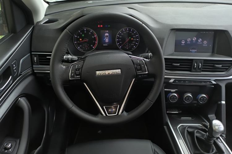 Used Haval H6 2018 Blue Label Sport Edition 1.5T Manual Two-Wheel Drive Elite Model Steering Wheel