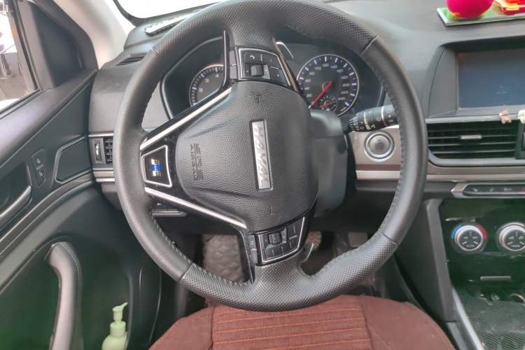 Used Haval H6 2018 Blue Label Sport Edition 1.5T Automatic Two-Wheel Drive Elite Model Steering Wheel