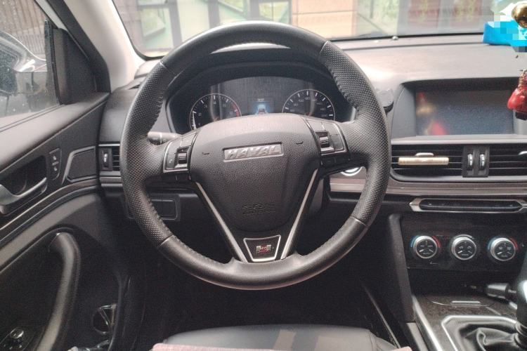 Used Haval H6 2018 Red-Label Sport Version 1.5T Manual Two-Wheel Drive Elite Model Steering Wheel