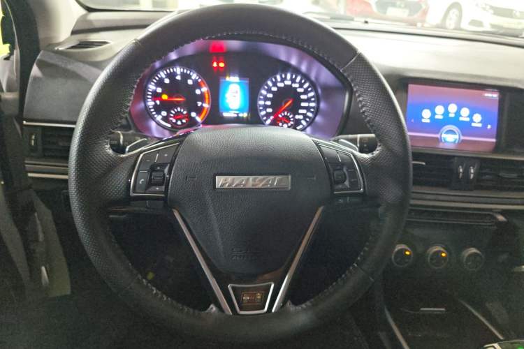 Used Haval H6 2018 Sport Edition 1.5T Automatic Two-Wheel Drive Elite Model China V Standard Steering Wheel