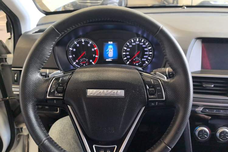 Used Haval H6 2018 Sport Edition 1.5T Automatic Two-Wheel Drive Elite Model China V Standard Steering Wheel