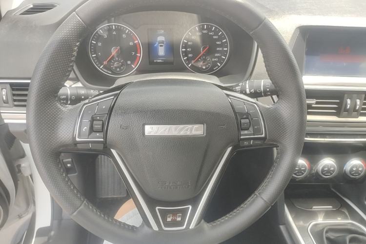 Used Haval H6 2018 Sport Edition 1.5T Manual Two-Wheel Drive Elite Model China V Standard Steering Wheel