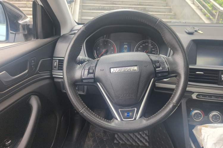 Used Haval H6 2018 Blue Label Sport Edition 1.5T Automatic Two-Wheel Drive Elite Model Steering Wheel