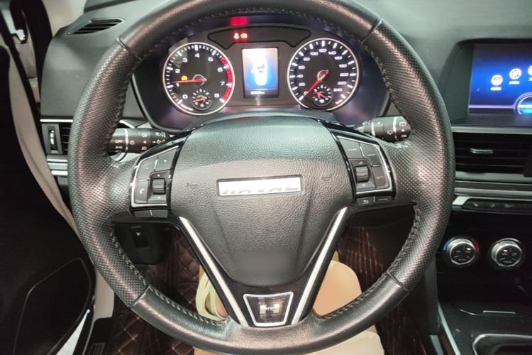 Used Haval H6 2018 Blue Label Sport Edition 1.5T Manual Two-Wheel Drive Elite Model Steering Wheel