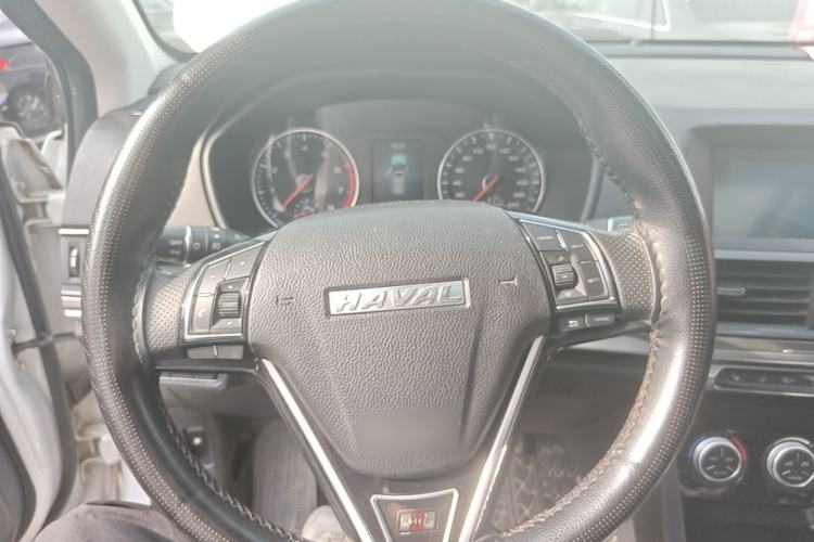 Used Haval H6 2018 Red-Label Sport Version 1.5T Manual Two-Wheel Drive Elite Model Steering Wheel