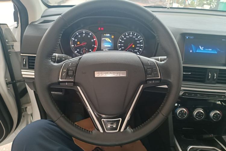 Used Haval H6 2018 Sport Edition 1.5T Manual Two-Wheel Drive Elite Model China V Standard Steering Wheel
