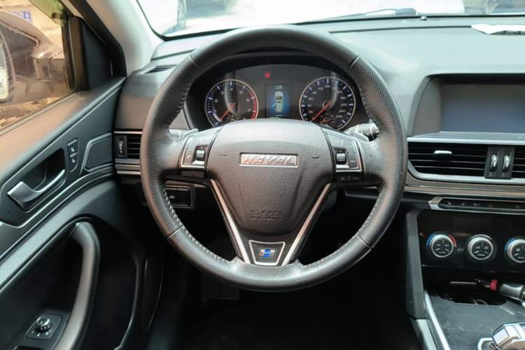 Used Haval H6 2018 Blue Label Sport Edition 1.5T Automatic Two-Wheel Drive Elite Model Steering Wheel
