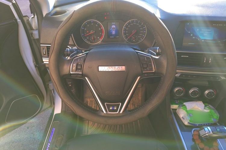 Used Haval H6 2018 Blue Label Sport Edition 1.5T Automatic Two-Wheel Drive Prestige Model Steering Wheel