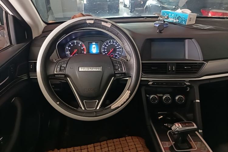 Used Haval H6 2018 Red-Label Sport Edition 1.5T Automatic Two-Wheel Drive Prestige Model Steering Wheel