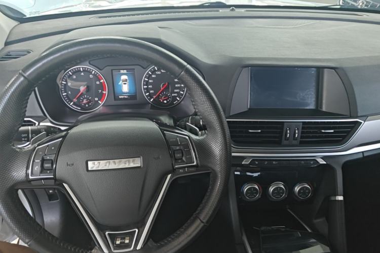 Used Haval H6 2018 Sport Edition 1.5T Automatic Two-Wheel Drive Elite Model China V Standard Steering Wheel