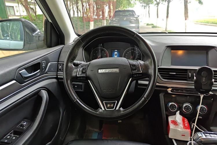 Used Haval H6 2018 Red-Label Sport Edition 1.5T Automatic Two-Wheel Drive Elite Model Steering Wheel