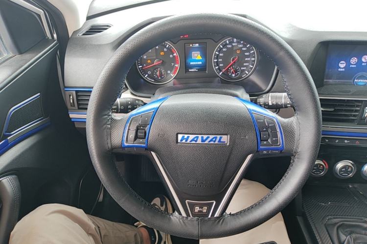 Used Haval H6 2018 Sport Edition 1.5T Manual Two-Wheel Drive Elite Model China V Standard Steering Wheel