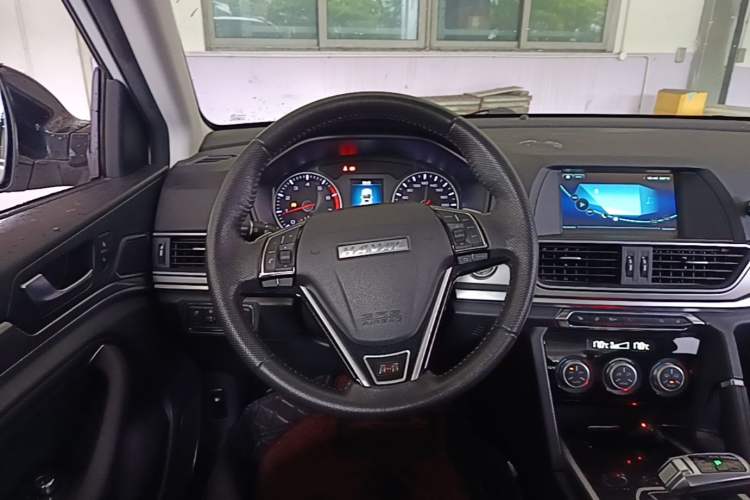 Used Haval H6 2018 Red-Label Sport Edition 1.5T Automatic Two-Wheel Drive Elite Model Steering Wheel