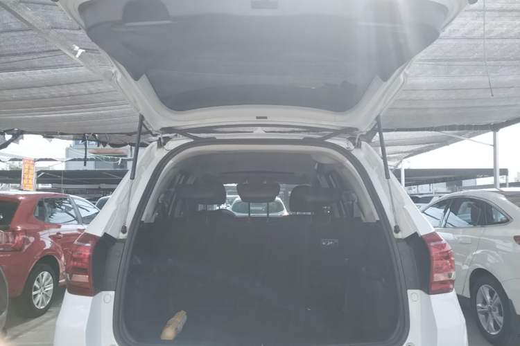 Used Haval H6 2018 Red-Label Sport Edition 1.5T Automatic Two-Wheel Drive Elite Model Trunk