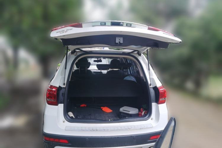 Used Haval H6 2018 Red-Label Sport Edition 1.5T Automatic Two-Wheel Drive Elite Model Trunk