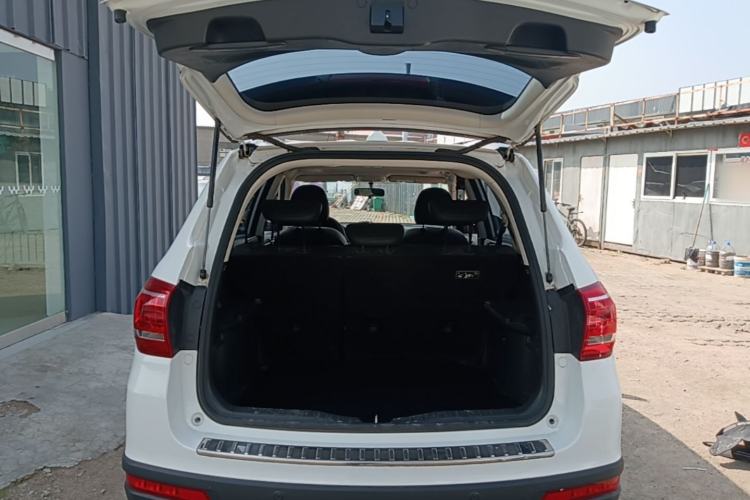 Used Haval H6 2018 Red-Label Sport Edition 1.5T Automatic Two-Wheel Drive Elite Model Trunk