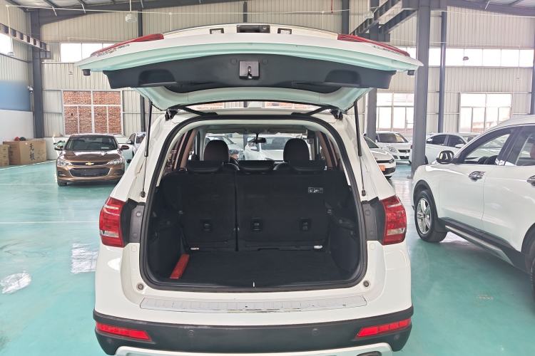 Used Haval H6 2018 Red-Label Sport Version 1.5T Manual Two-Wheel Drive Elite Model Trunk