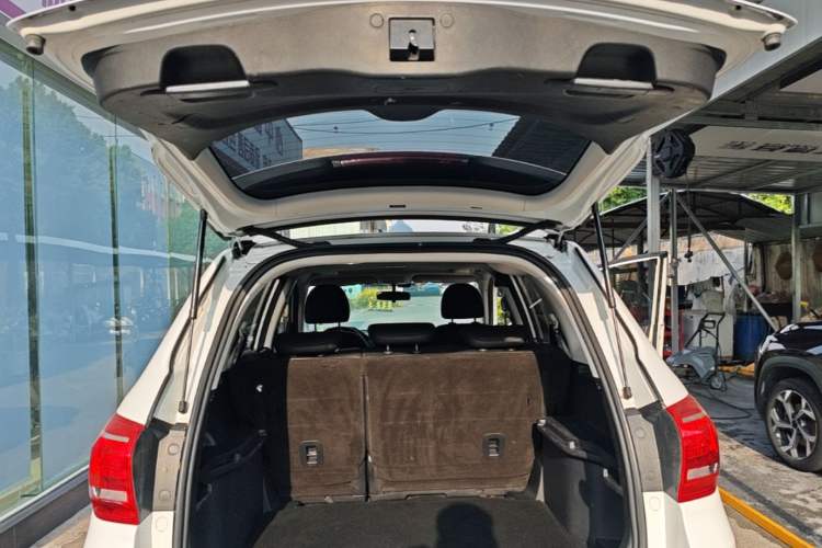 Used Haval H6 2018 Sport Edition 1.5T Manual Two-Wheel Drive Elite Model China V Standard Trunk
