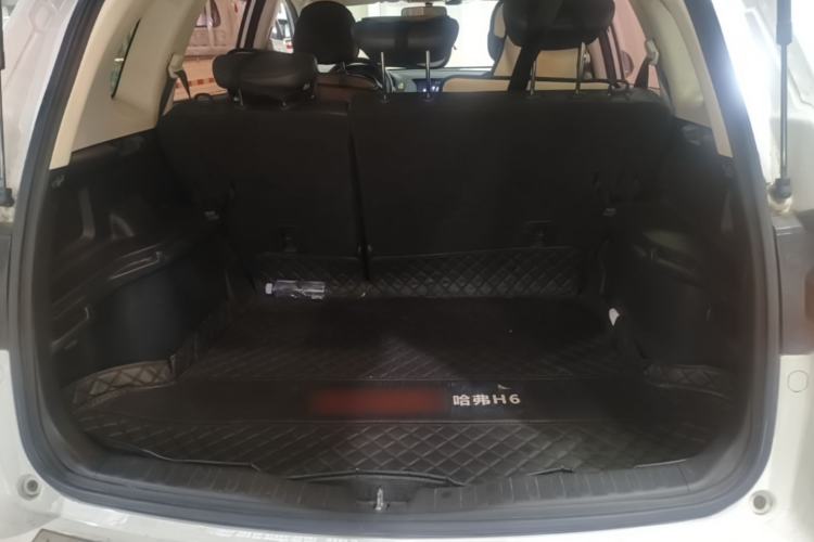 Used Haval H6 2018 Sport Edition 1.5T Manual Two-Wheel Drive Elite Model China V Standard Trunk