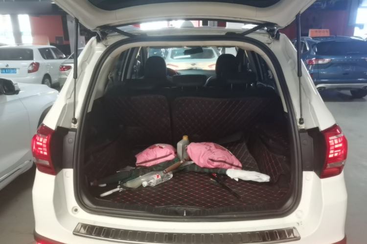 Used Haval H6 2018 Red-Label Sport Edition 1.5T Automatic Two-Wheel Drive Elite Model Trunk