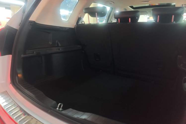 Used Haval H6 2018 Sport Edition 1.5T Automatic Two-Wheel Drive Elite Model China V Standard Trunk