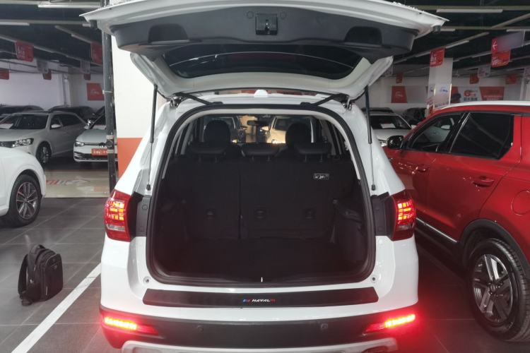 Used Haval H6 2018 Red-Label Sport Edition 1.5T Automatic Two-Wheel Drive Elite Model Trunk